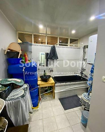 район азия мол: 3 комнаты, 92 м², 103 серия, 2 этаж — 9