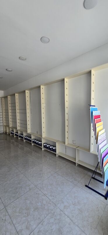 Setka vitrinləri: 250 * 2200 * 2200, Ağ, İşlənmiş, Ünvandan götürmə
