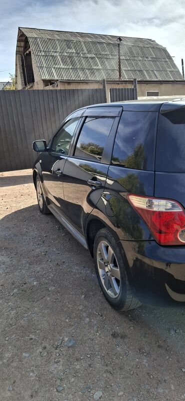 как можно купить машину в рассрочку: Toyota ist: 2005 г., 1.5 л, Автомат, Бензин, Хэтчбэк
