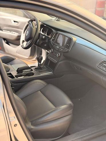 Renault: Renault SM6: 2020 г., 2 л, Автомат, Газ, Седан — 7