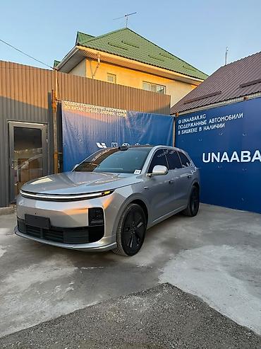 lixi: Lixiang L6: 2024 г., 1.5 л, Автомат, Гибрид, Кроссовер — 1