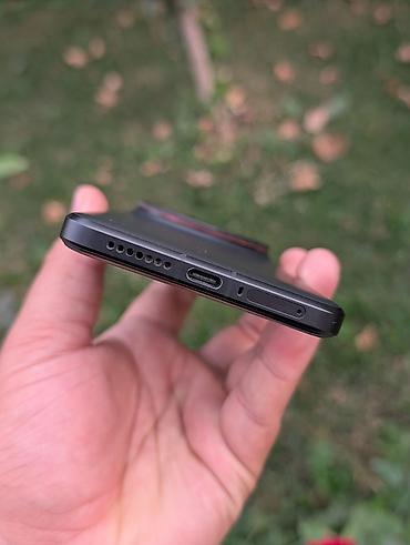 Мобильные телефоны: Xiaomi, 15 Ultra, Б/у, 256 ГБ, цвет - Черный, 2 SIM — 3