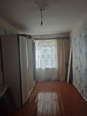 Köhnə tikili: Bakı, 4 otaqlı, Köhnə tikili, m. Əhmədli, 90 kv. m — 4