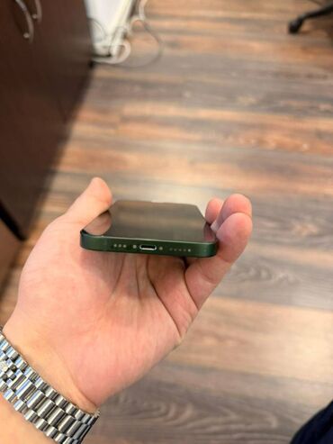 Apple iPhone: IPhone 13, 256 GB, Yaşıl, Barmaq izi, Face ID — 6