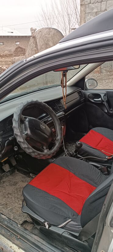 Opel: Opel Vectra: 1999 г., 1.6 л, Механика, Бензин, Универсал — 4