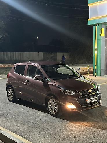 chevrolet camaro: Chevrolet Spark: 2019 г., 1 л, Автомат, Бензин, Хэтчбэк — 3
