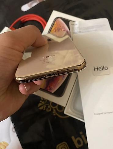 айфон 5 с: IPhone Xs, Золотой, Face ID — 3