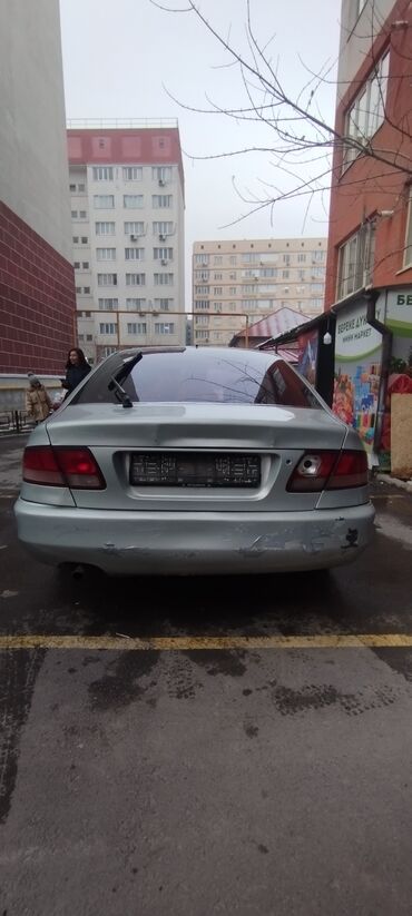 Mitsubishi: Mitsubishi Galant: 1995 г., 2 л, Механика, Бензин, Седан — 5