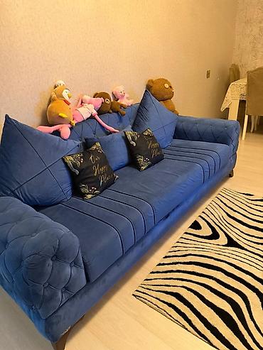 puff kreslo: Mavi rəngli yumşaq dəst – divan və puff - Material: welür/velvet — 1