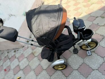 Детские велосипеды: Детский велосипед, 3-колесный, 1 - 3 года, Для мальчика, Б/у