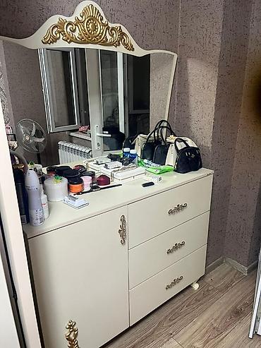 Yataq otağı dəstləri: Klassik üslubda mebel dəsti - Rəng: krem (açıq bej) – qızılı dekor — 7