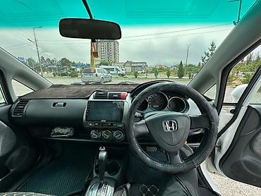 fit 2012: Honda Fit: 2003 г., 1.3 л, Вариатор, Бензин, Хэтчбэк — 7