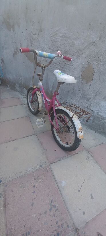 Uşaq velosipedləri: Az işlənmiş velosipetlər satılır heç bir prablemləri yoxdu rozvu olanı