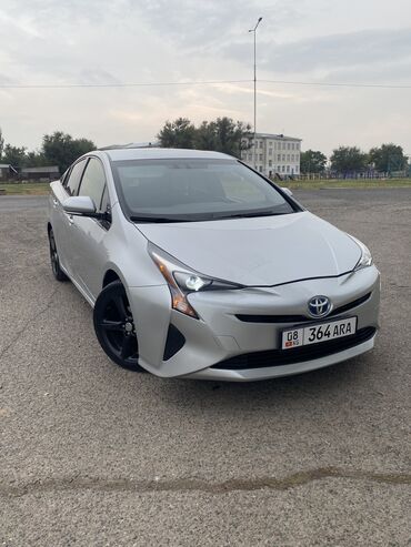 Toyota: Toyota Prius: 2016 г., 1.8 л, Вариатор, Гибрид, Хэтчбэк