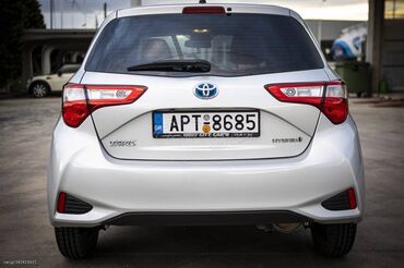 Toyota: Toyota Yaris: 1.5 l. | 2019 έ. Χάτσμπακ — 5