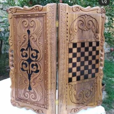 ikinci əl qaçış aparatı: Əl işı ağac oyma şahmat-nərd dəsti - Material: təbii ağac (tam ağac