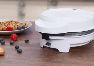 Ostali kuhinjski aparati: Tehnički detalji Opšte Vrsta aparataMini grilMaterijal pločaAluminijum — 11