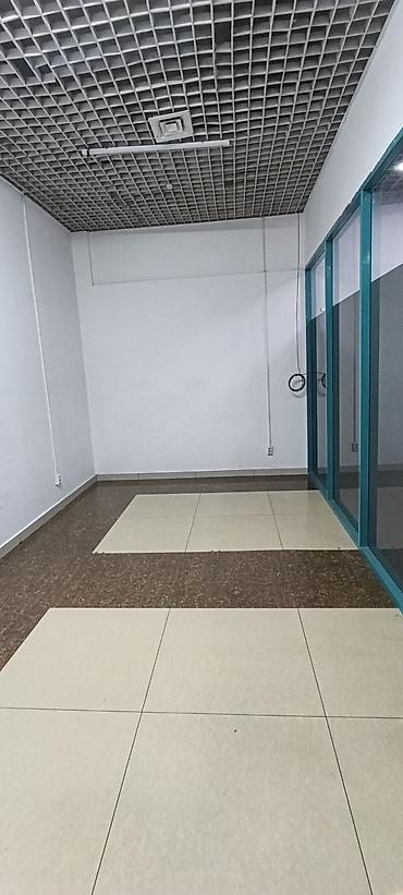 аренда помещения 18 кв м: Сдается коммерческое помещение для офиса. 18м² Характеристики: - — 2