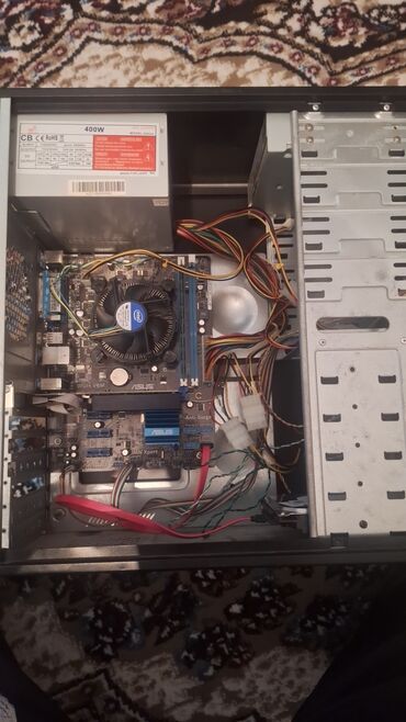 Masaüstü kompüterlər və iş stansiyaları: Keys satilir I5 2300 H61 asus 8gb ram Gt730 4gb 512gb hdd 400w qida