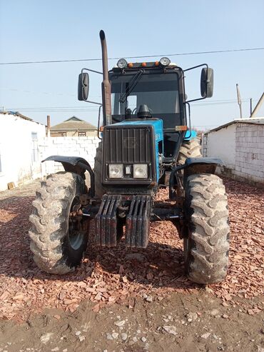 Traktorlar: Traktor motor 2.2 l, İşlənmiş — 2