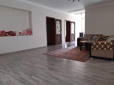 Həyət evləri və villalar: 6 otaqlı, 210 kv. m, Kredit yoxdur, Orta təmir — 3