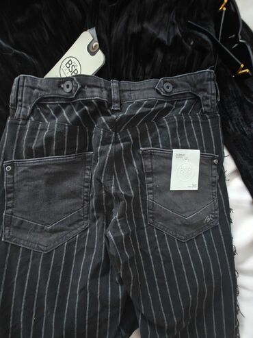 diesel torbica crna: BSB denim, nove.
xs naznacena, jaci s je