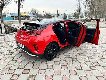 jetour dashing: Hyundai Veloster: 2018 г., 1.6 л, Хэтчбэк — 2