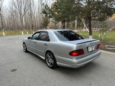 аварийные машыны: Mercedes-Benz E-Class: 1999 г., 4.3 л, Автомат, Бензин, Седан