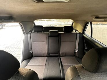 Toyota: Toyota Corolla: 2004 г., 1.5 л, Автомат, Бензин, Хэтчбэк — 8