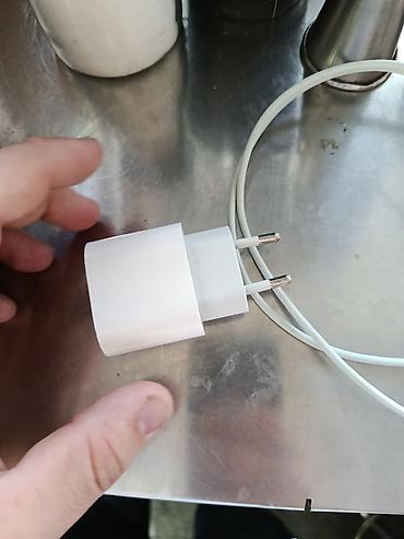 iphone 20w adapter: Simsiz şarj cihazı Apple, 20 Vt, İşlənmiş — 2