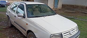 smart open: Volkswagen Vento: 1994 г., 1.8 л, Механика — 4