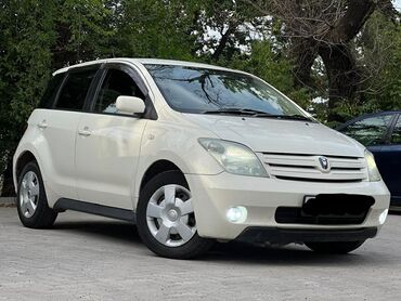 тайото марк: Toyota ist: 2004 г., 1.3 л, Автомат, Бензин, Хетчбек