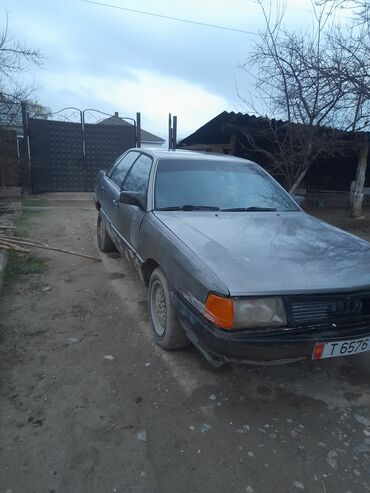 Продажа авто: Audi 100: 1987 г., 2 л, Механика, Бензин, Седан