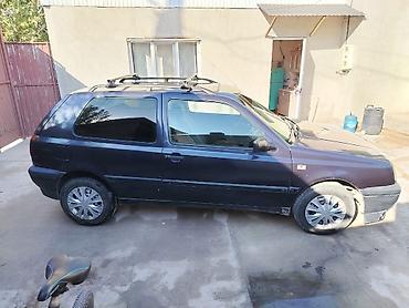 мотоо: Volkswagen Golf: 1992 г., 1.8 л, Механика, Бензин, Хэтчбэк — 3