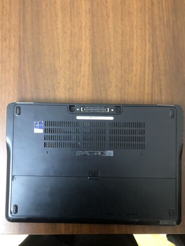 Dell: Dell Latitude E7440 noutbuk - Ekran: 14” mat LED - Klaviatura: tam — 5