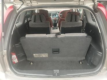 Honda: Honda Stream: 2000 г., 2 л, Автомат, Бензин, Универсал — 9