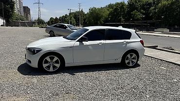 sprinter bazar: BMW 1 series: 2013 г., 1.6 л, Механика, Бензин, Хэтчбэк — 6