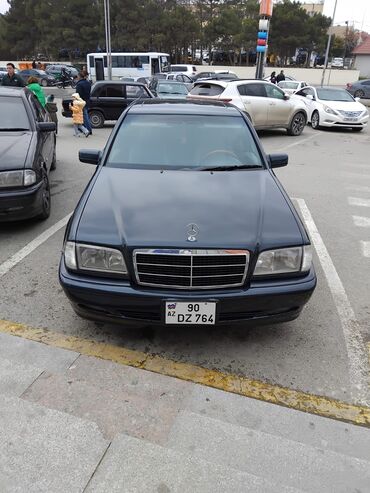 avtomobil satılır: Mercedes-Benz C 200: 2 l | 1999 il Sedan