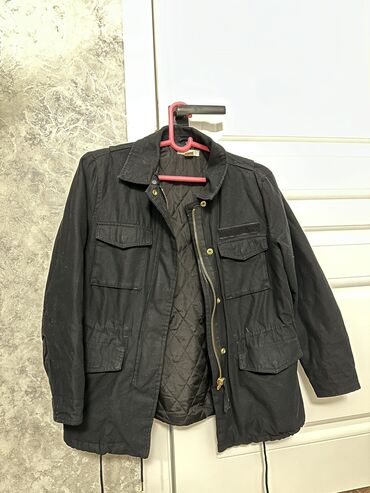 Джинсовые куртки: Джинсовая куртка, Свободная модель, Осень-весна, M (EU 38), L (EU 40)