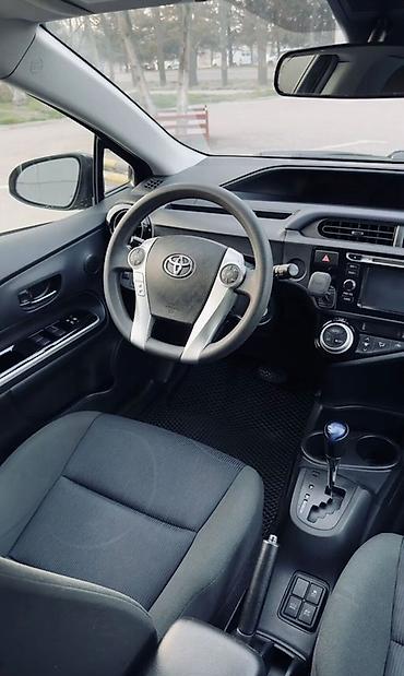 тойота приус с: Toyota Aqua: 2017 г., 1.5 л, Вариатор, Гибрид, Хэтчбэк — 3