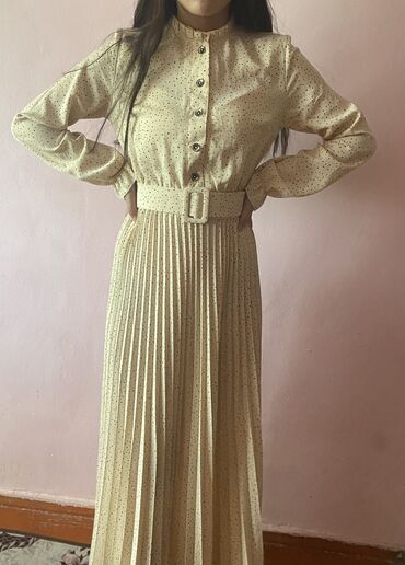 вещи на 2 года: Күнүмдүк көйнөк, XS (EU 34), XL (EU 42)