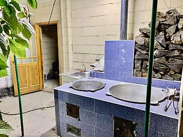 Продажа коттеджей и домов: ✅В продаже Дом в районе Азия Молла ﻿﻿• Адрес: Пр.Манаса/Горького — 15