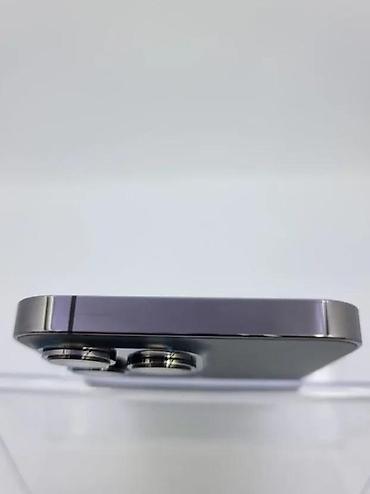 Apple iPhone: Apple iPhone (serija Pro) - Ekran: 6.1" Super Retina XDR, ravne — 6