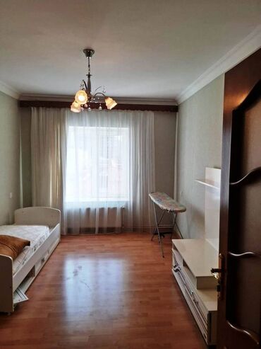 Köhnə tikili: Bakı, Ağ şəhər, 3 otaqlı, Köhnə tikili, m. Xətai, 82 kv. m — 5