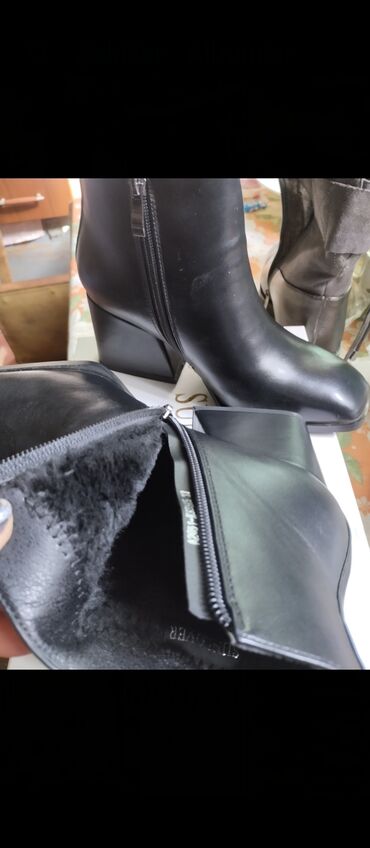 Botinka və botilyonlar: Dolce & Gabbana, Ölçü: 37, rəng - Qara, Yeni — 6