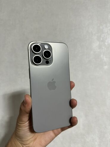 4к камера: IPhone 15 Pro Max, Б/у, Matte Silver, 89 %