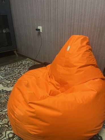 продам кухонный гарнитур бу: Yeni, Pufik-kreslo, Parça, rəng - Narıncı, Kredit yoxdur, Çatdırılma yoxdur