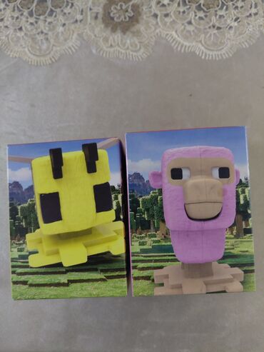 uşağı dəyişmək üçün stollu transformer çarpayılar: Oyuncaqlar Minecraft McDonald plus futbol kartları 75 əd