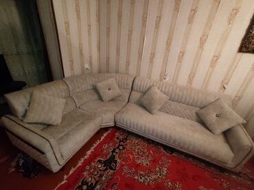 Divan və kreslo dəstləri: Künc divan, Divan, Bazasız, Açılmayan — 9