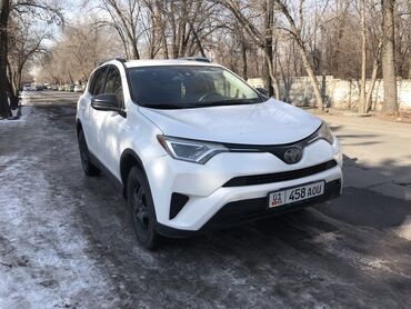 Toyota: Toyota RAV4: 2018 г., 2.5 л, Автомат, Бензин, Кроссовер